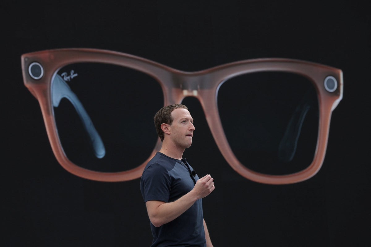 Meta Facebook Glasses unveiled by Zuckerberg coinpowerglobal